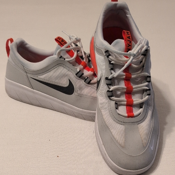 Nike Gray and Red Sneakers main image 4